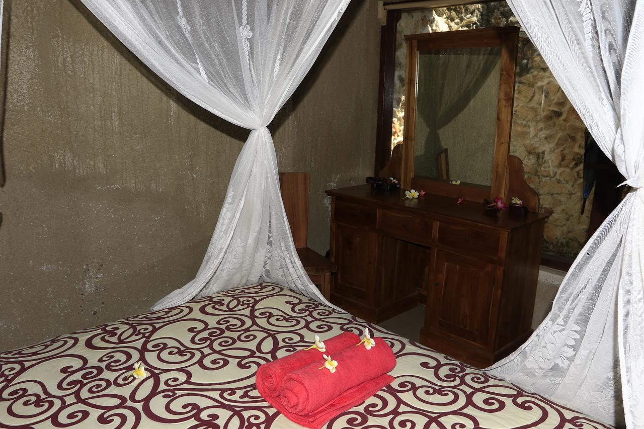 萨塔利亚简易别墅酒店 乌鲁瓦图 外观 照片